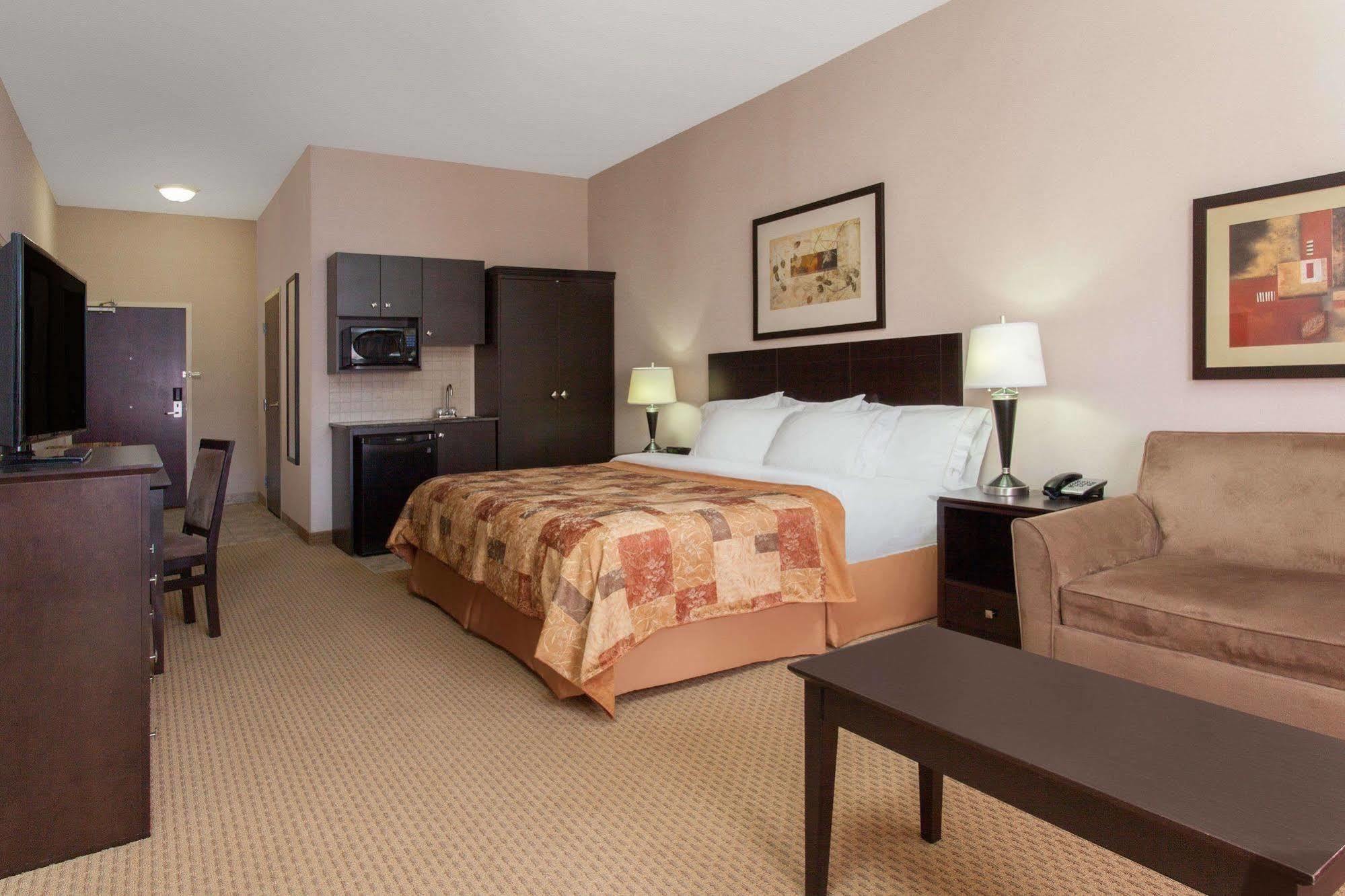 Ramada By Wyndham Brooks Hotel Ngoại thất bức ảnh